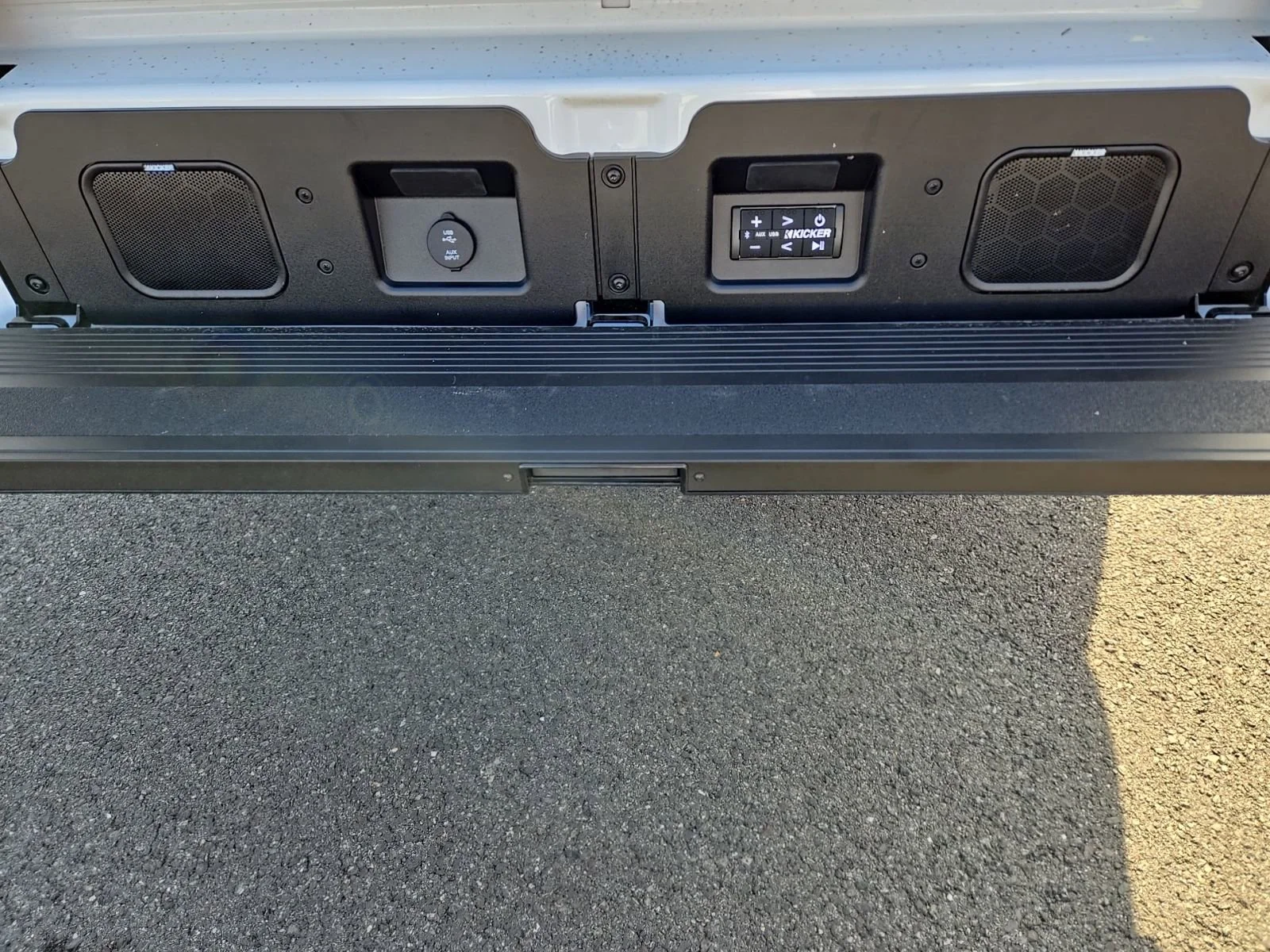2026 GMC Sierra 1500 AT4X - Photo 16