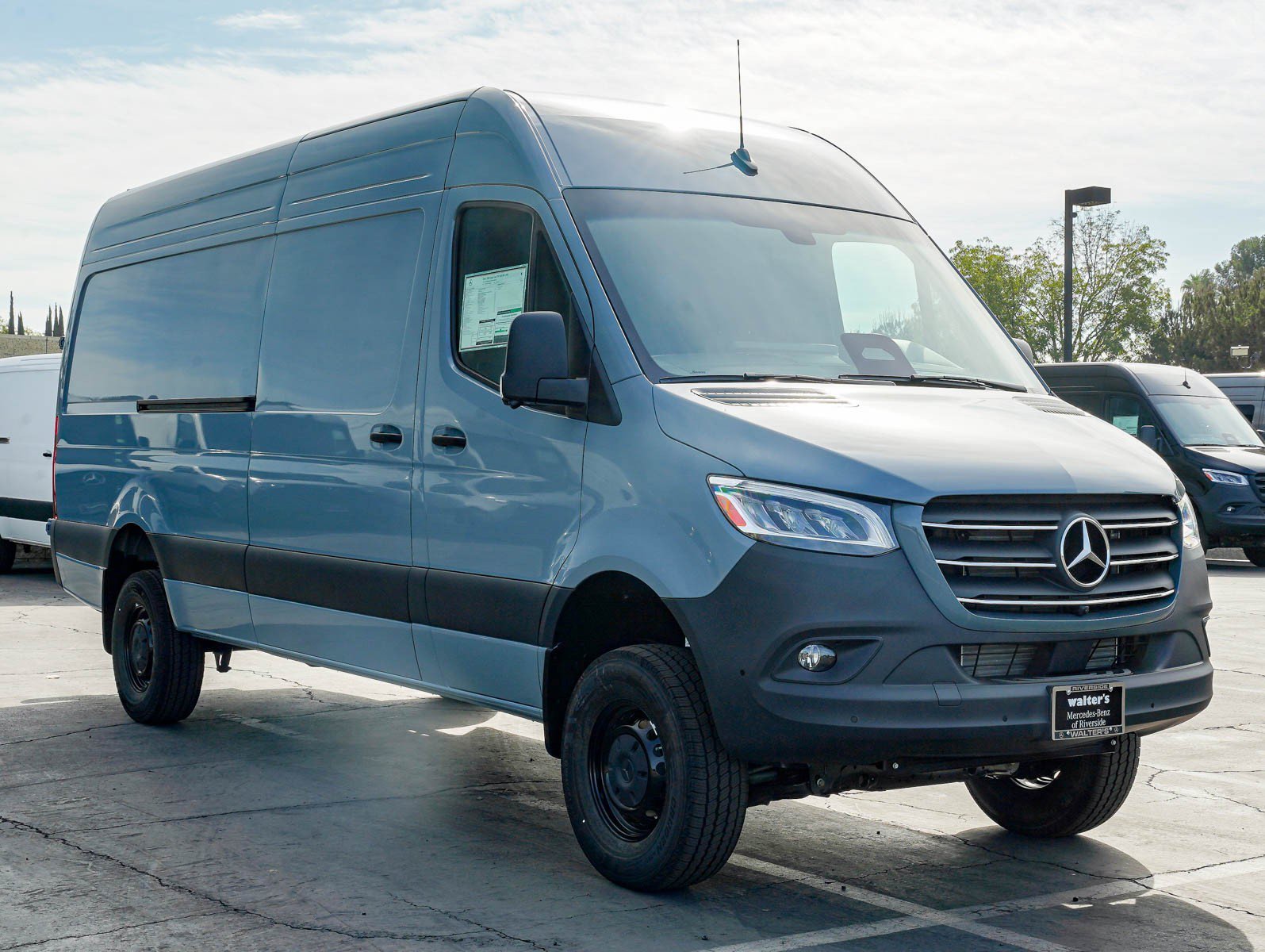 New 2026 Blue Gray Mercedes-Benz 2500 High Roof I4 Diesel HO 170 AWD image 3