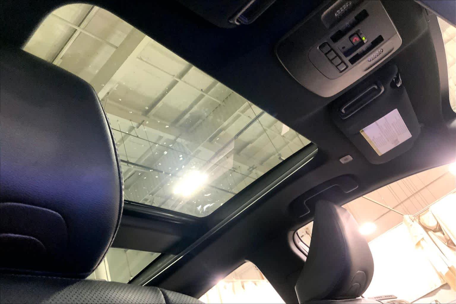 Used 2025 Wind Chill Pearl Toyota XSE image 14