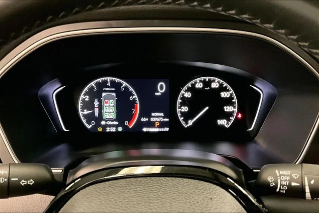 Used 2025 Crystal Black Pearl Honda Touring image 29
