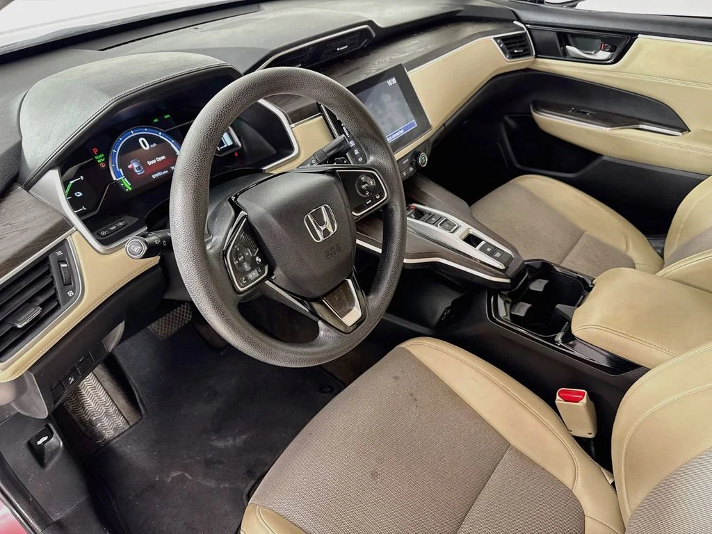 Certified Used 2018 Red Honda Base image 11
