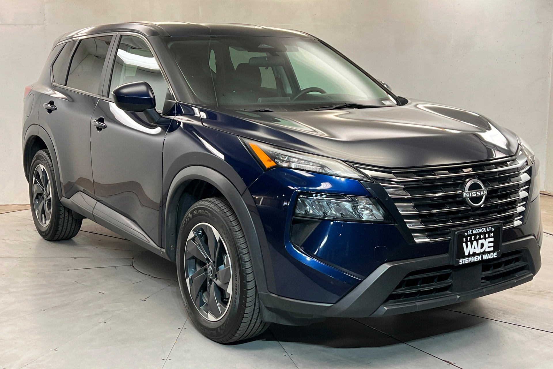Used 2024 Deep Ocean Blue Pearl Nissan SV image 8