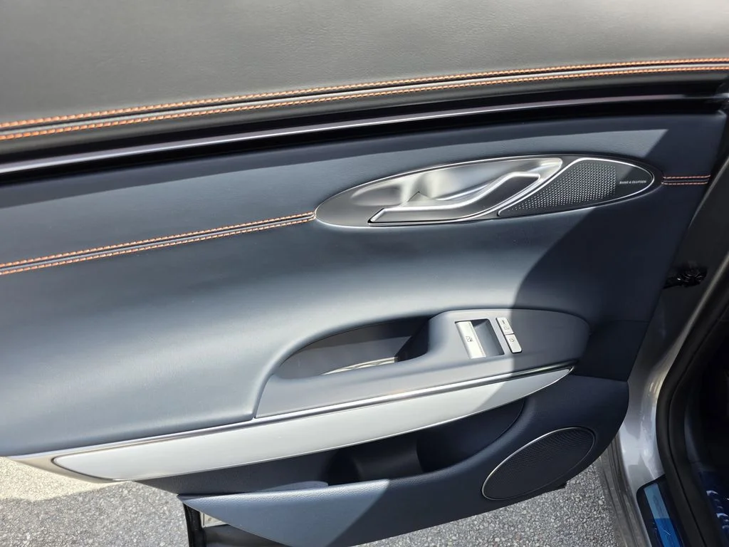 New 2026 Silver Genesis 2.5T Sport Prestige image 13