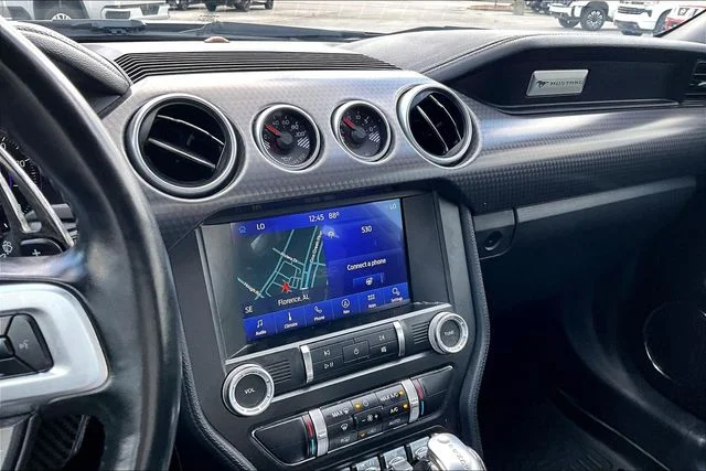 Used 2019 Silver Ford GT Premium image 22