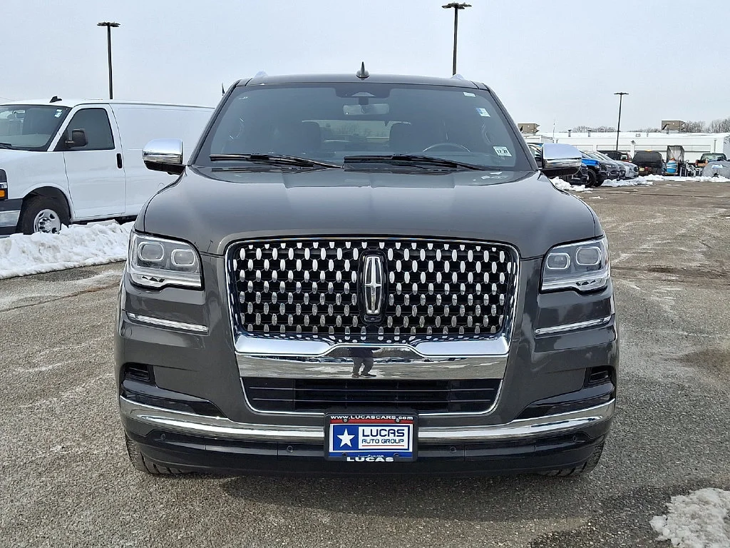 Used 2023 Gray Lincoln Black Label image 4