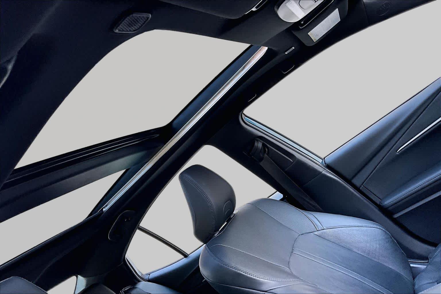 Used 2025 Ocean Gem Toyota XSE image 14