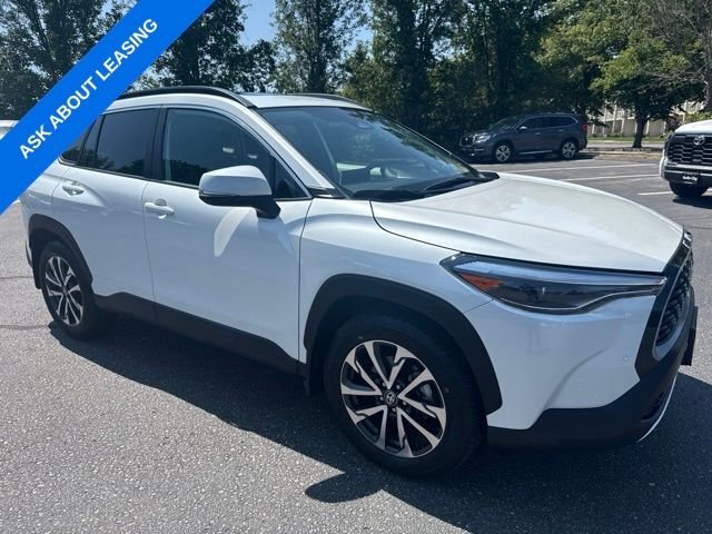 2024 Toyota Corolla Cross XLE