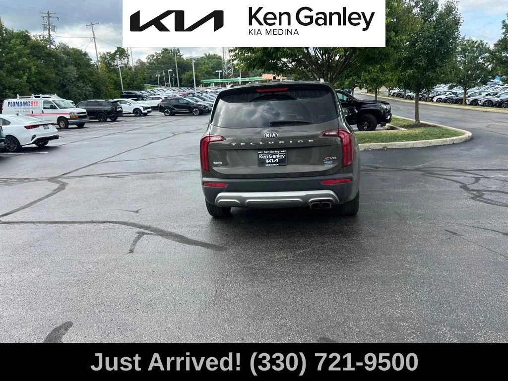 Used 2020 Green Kia S image 6