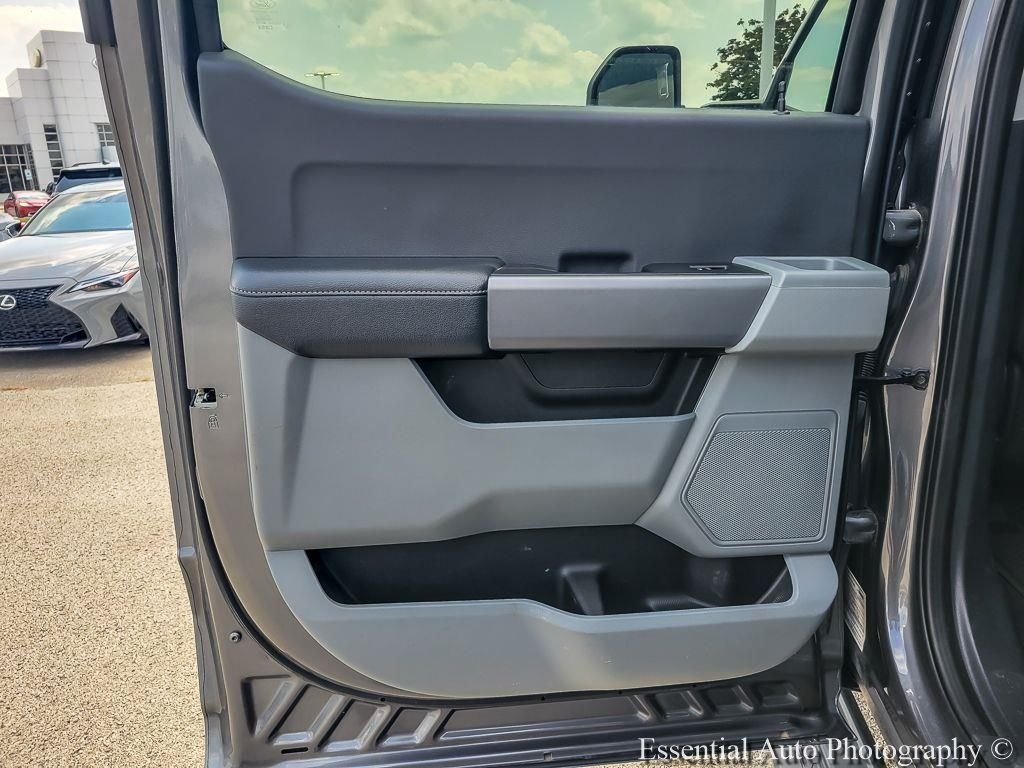 2024 Ford F-350 Super Duty XLT - Photo 17