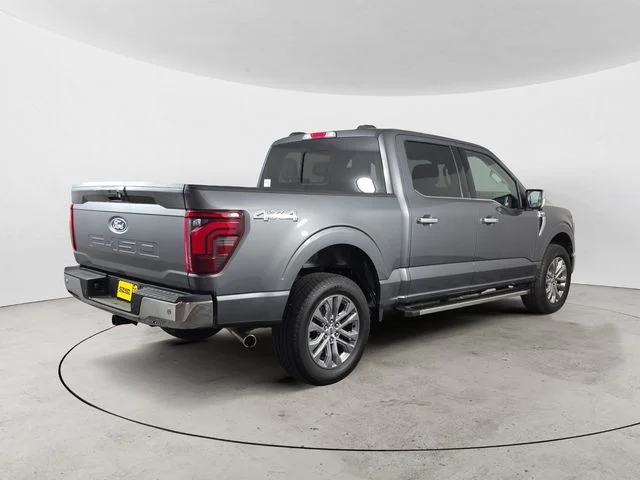 Certified Used 2025  Ford Lariat image 5