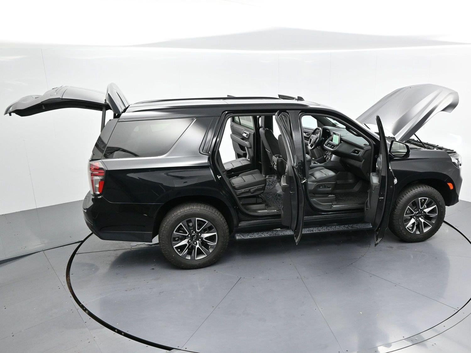 Used 2024 Black Chevrolet Z71 image 48