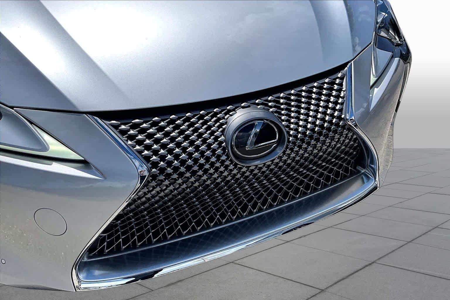 Used 2021 Liquid Platinum Lexus  image 30