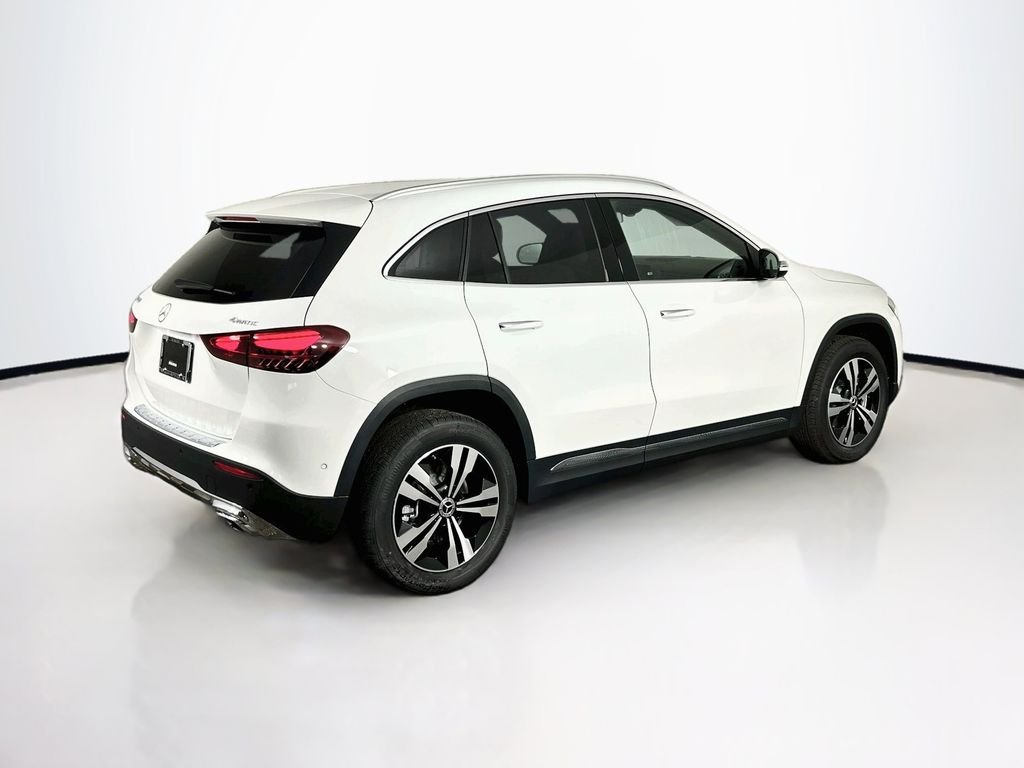 New 2026 Polar White Mercedes-Benz GLA 250 image 7
