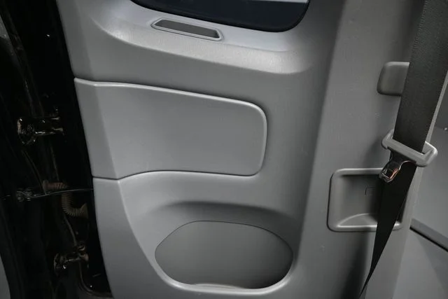 Used 2013 Black Toyota Base image 10