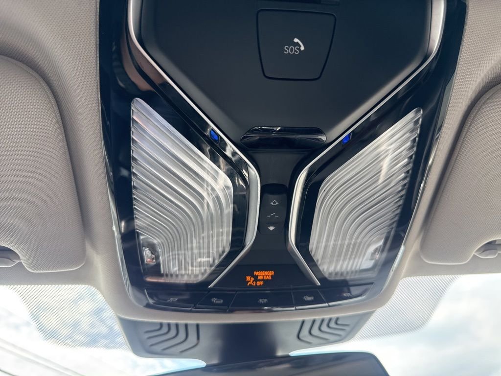 2020 BMW 7 Series 740i - Photo 29