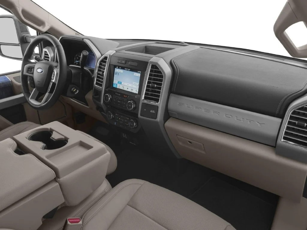Used 2017 Oxford White Ford Lariat image 16