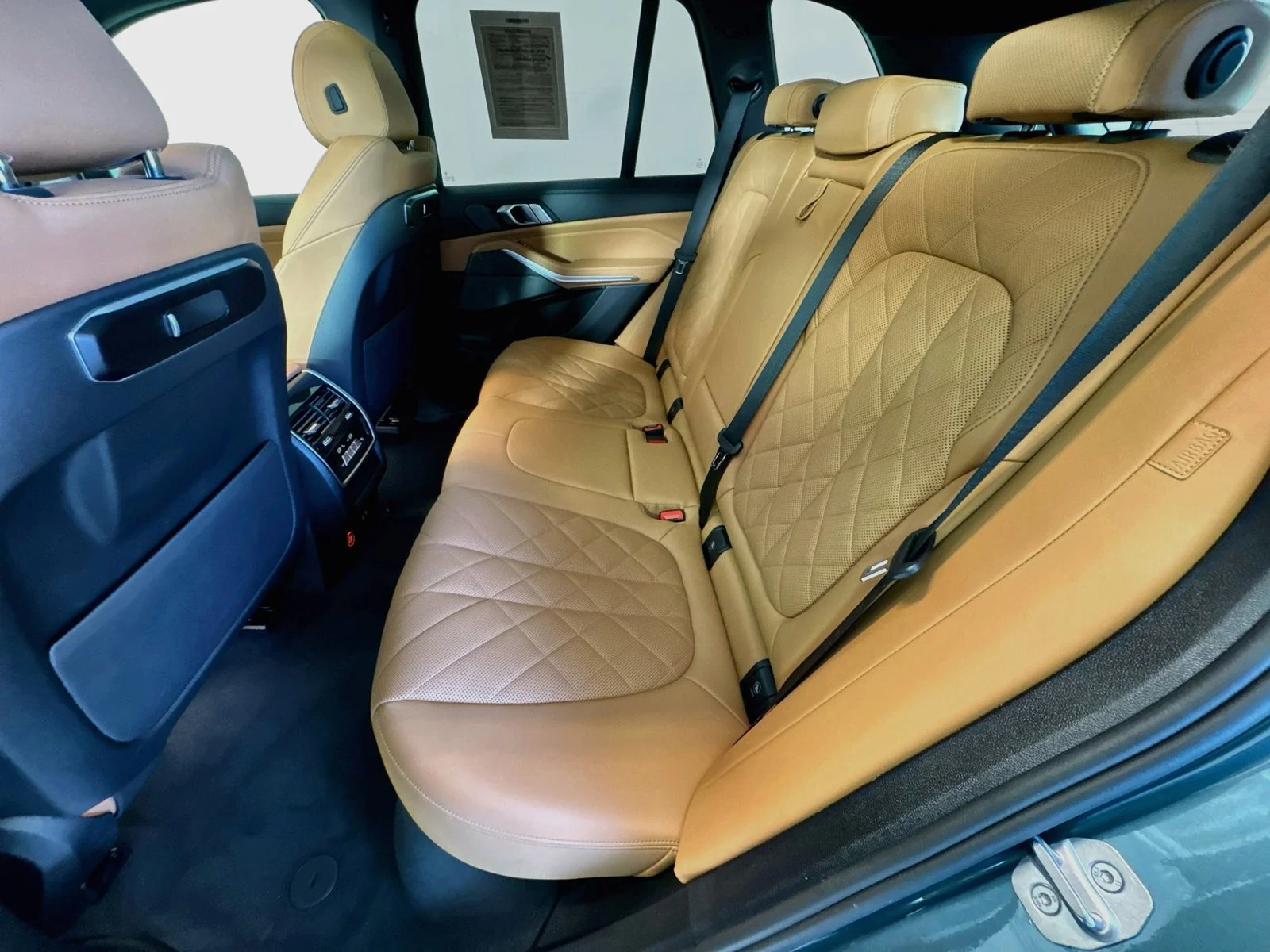 Used 2025 Blue Ridge Mountain Metallic BMW xDrive40i image 21