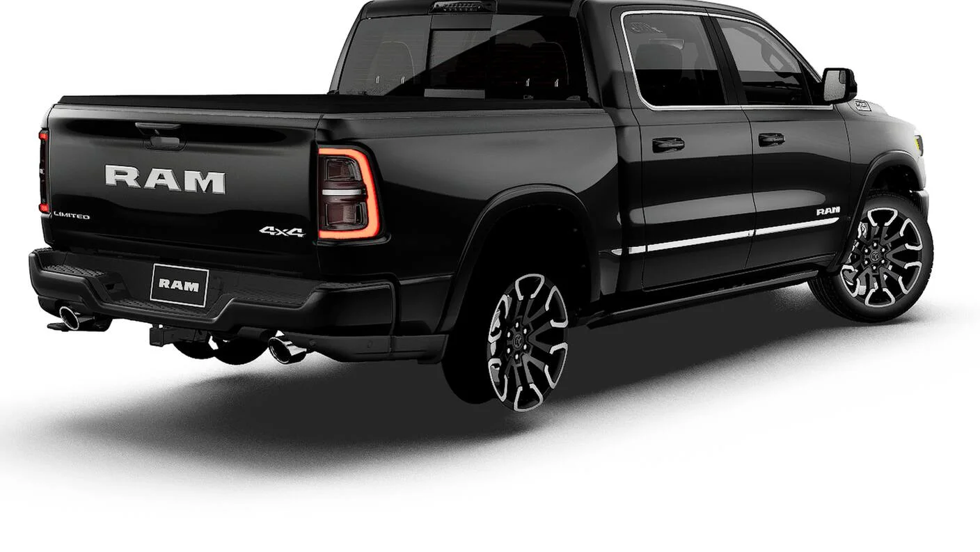 New 2027 Diamond Black Crystal Pearl-Coat Exterior Paint RAM Limited image 2
