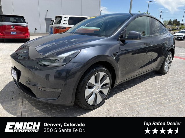 2024 Tesla Model Y Long Range