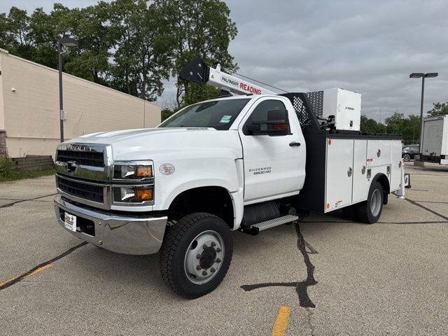 2024 Chevrolet Silverado 5500 HD Work Truck