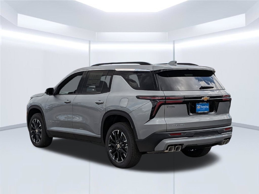 2026 Chevrolet Traverse LT - Photo 3