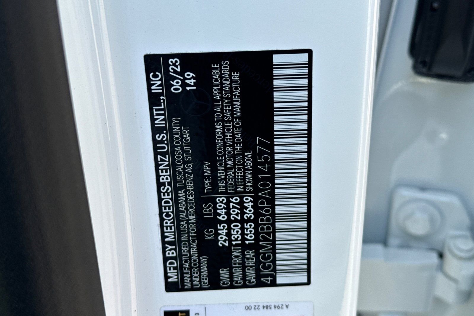Certified Used 2023 White/off-white Mercedes-Benz 350+ SUV image 38