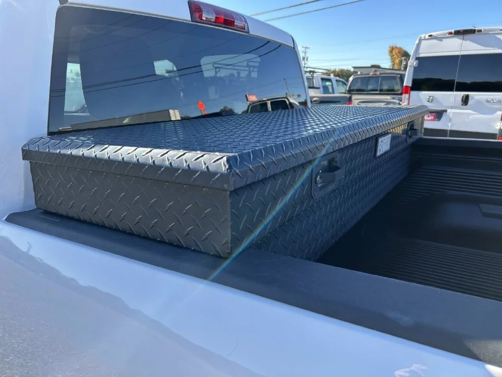 Used 2015 White Ram Express image 16