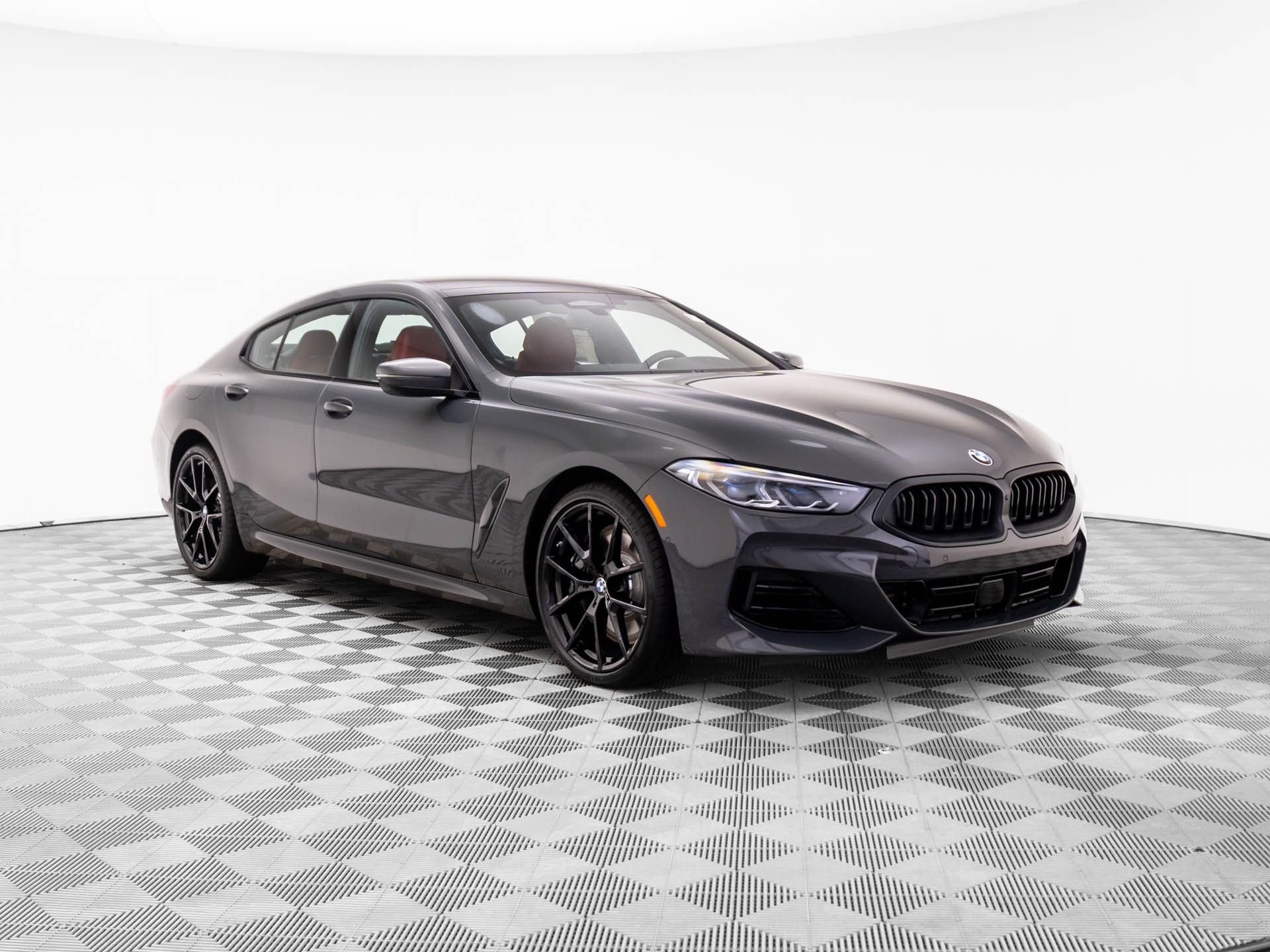 2026 BMW 8 Series 840i - Photo 9