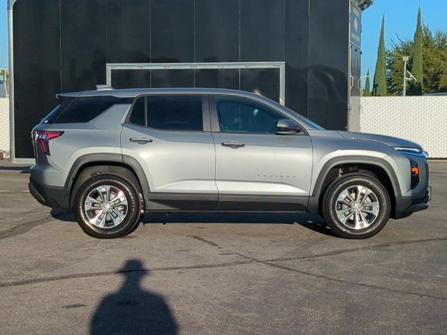 2027 Chevrolet Equinox LT - Photo 9