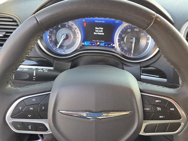 Used 2023 White Chrysler Touring image 21