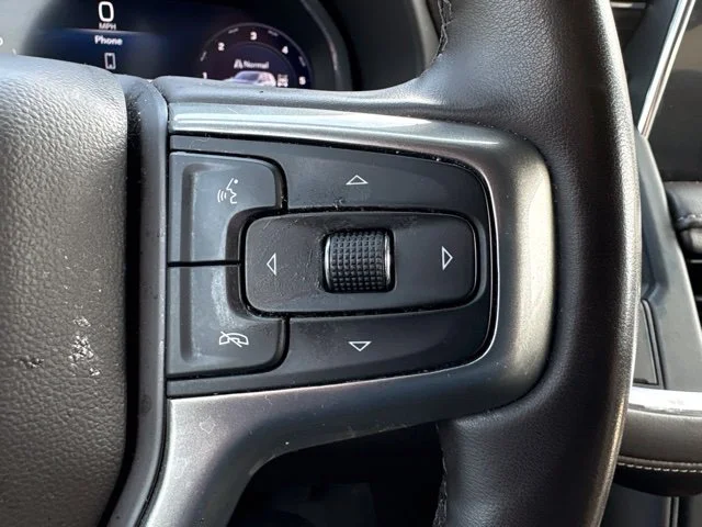 Used 2023 Ash Chevrolet Z71 image 18