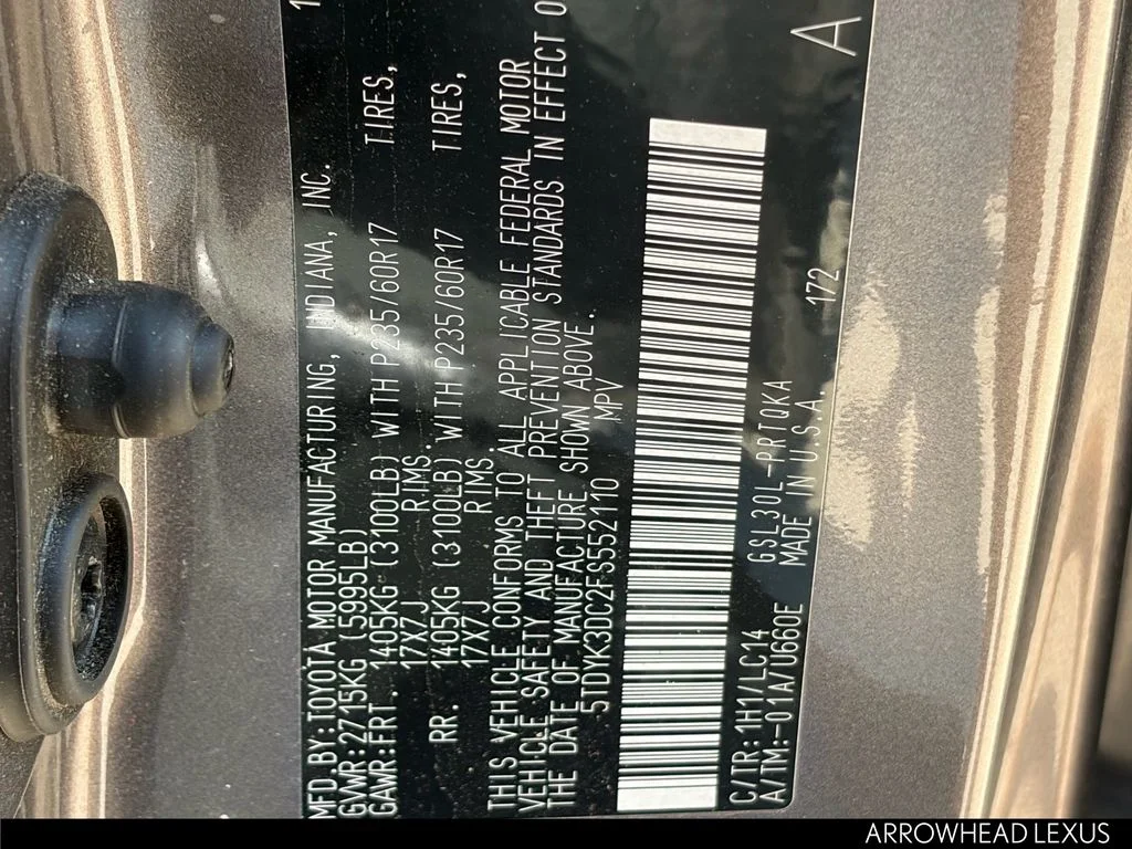 Used 2015 Gray Toyota XLE image 36