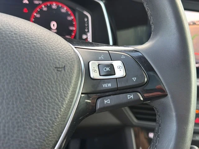 Used 2020 Gray Volkswagen SEL image 23