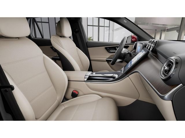 New 2026 MANUFAKTUR Patagonia Red Metallic Mercedes-Benz GLC 300 image 5