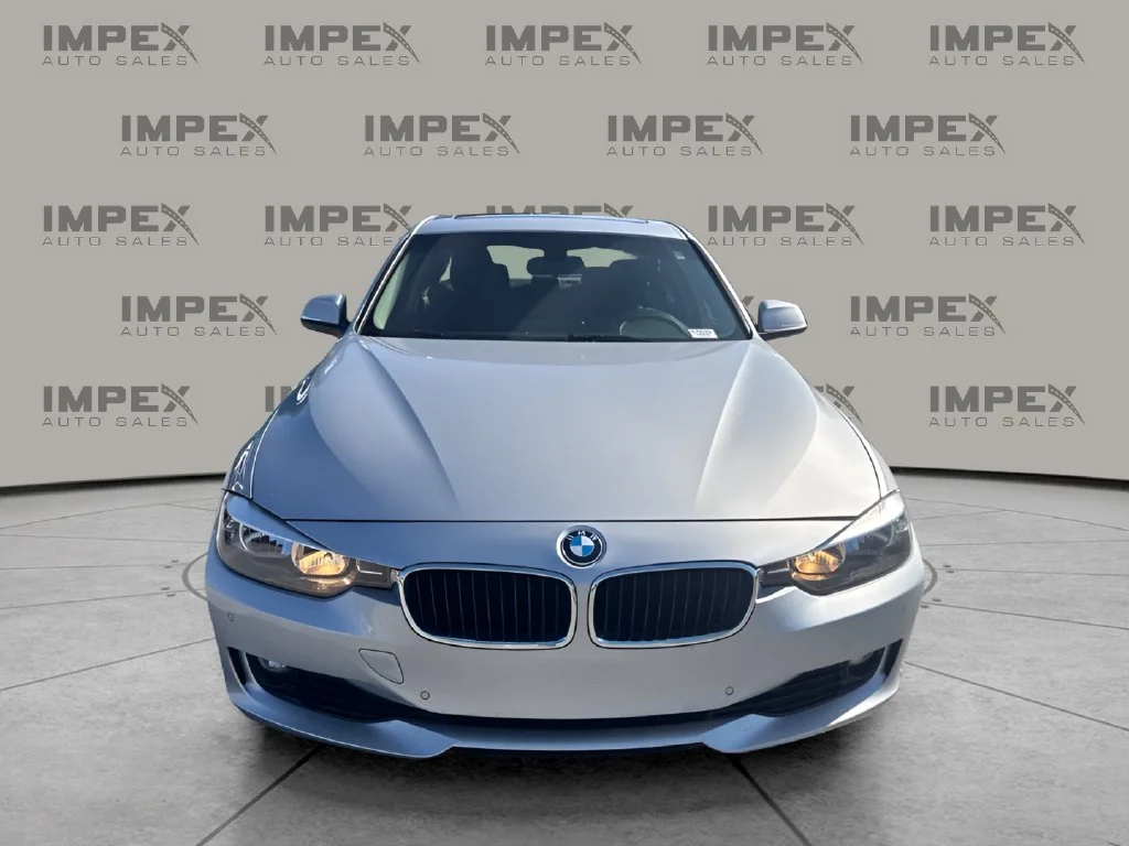 Used 2015 Silver BMW 320i image 8