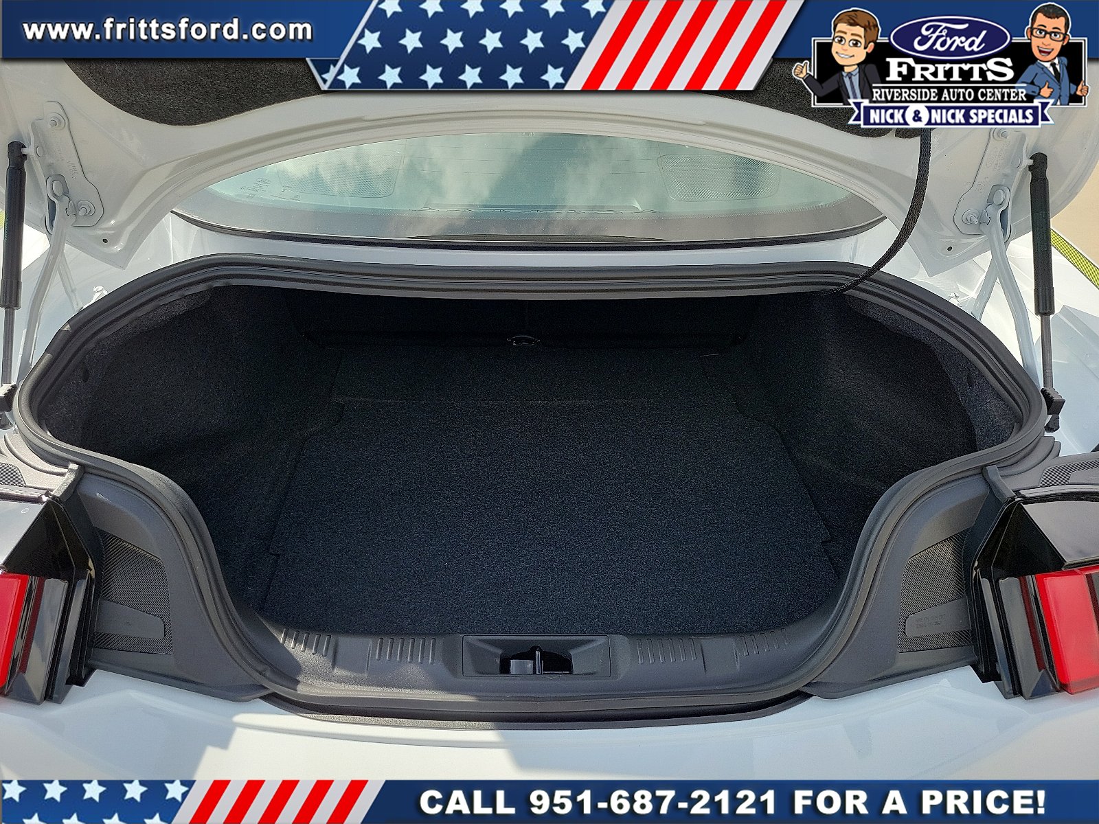 New 2026 Oxford White Ford EcoBoost® Fastback image 21