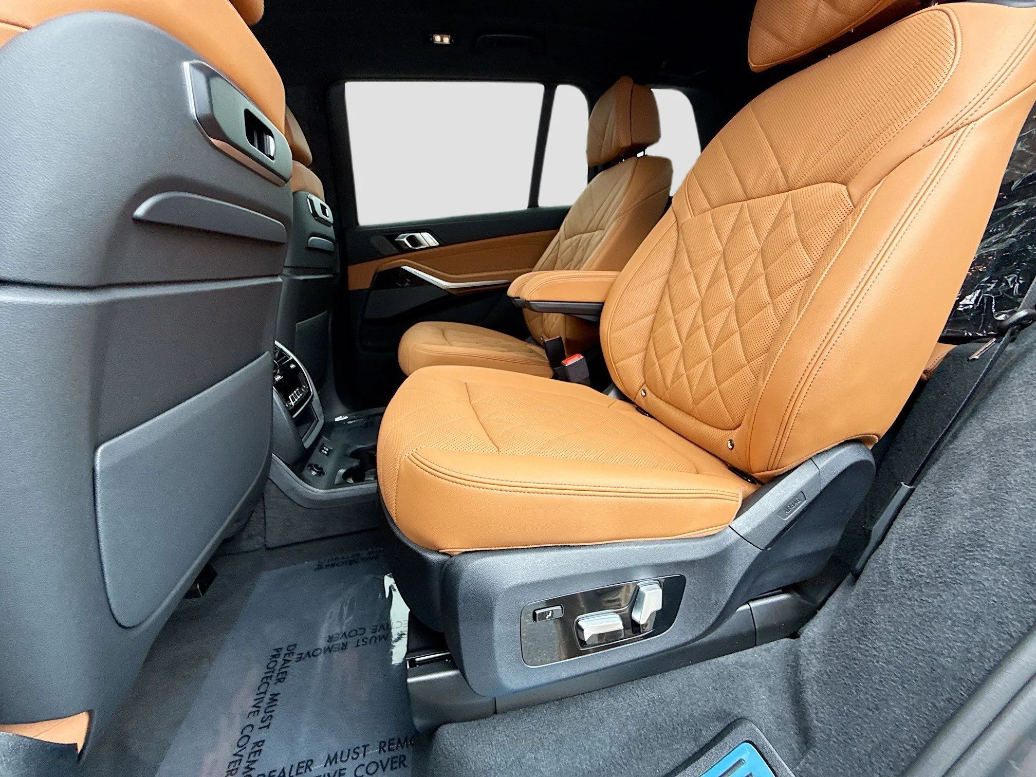 New 2027 Dravit Grey Metallic BMW xDrive40i image 22