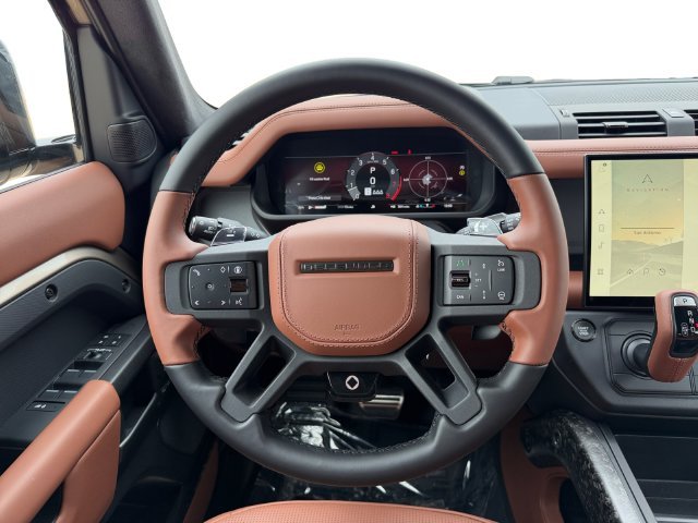 New 2026 Petra Copper Land Rover OCTA image 13