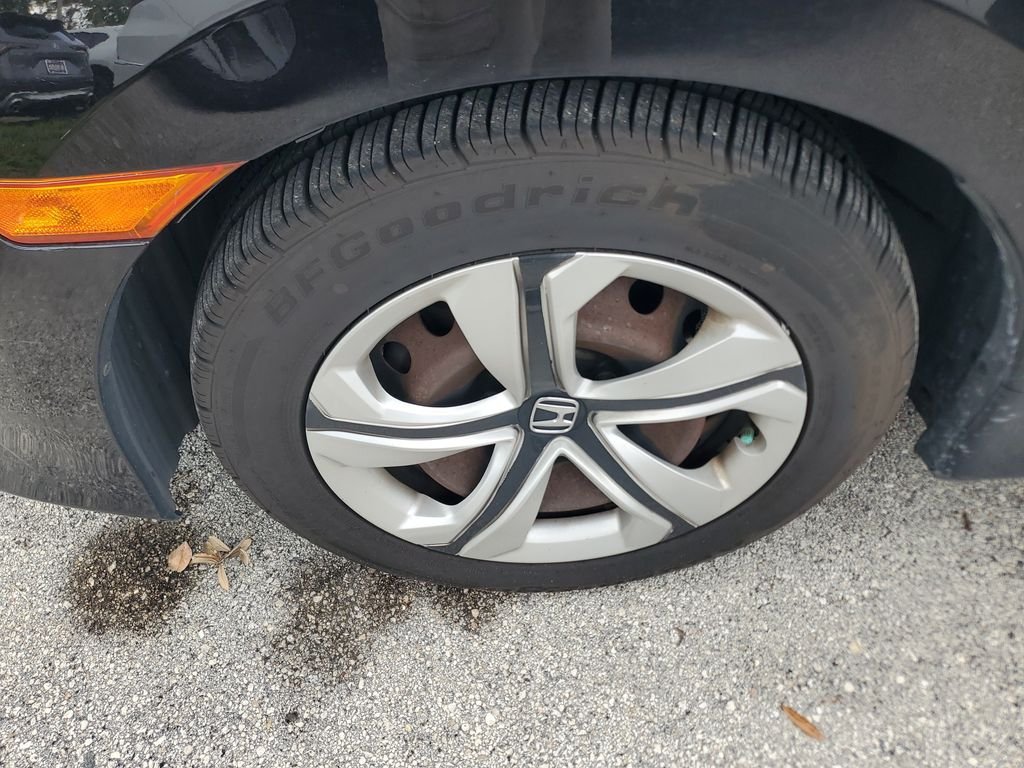 Used 2016 Black Honda LX image 4