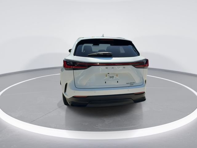 2025 Lexus NX PHEV 450h+ - Photo 7
