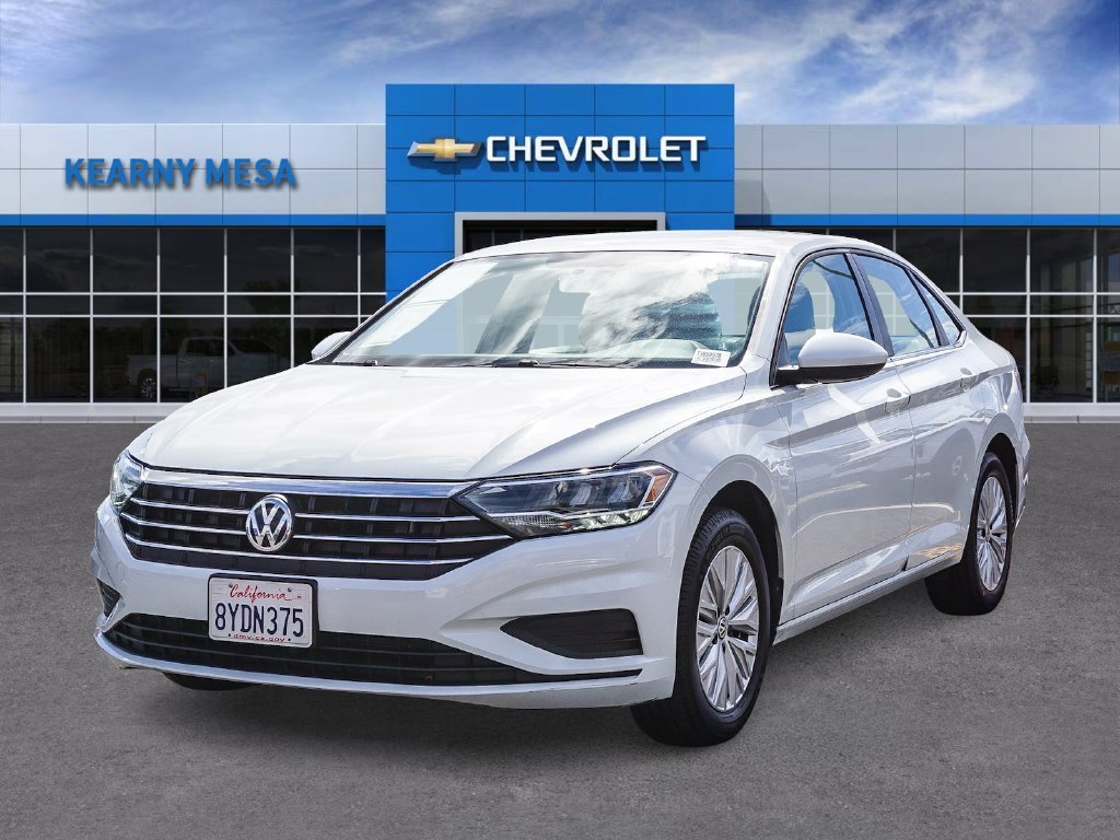 Used 2019 White Volkswagen 1.4T S image 3