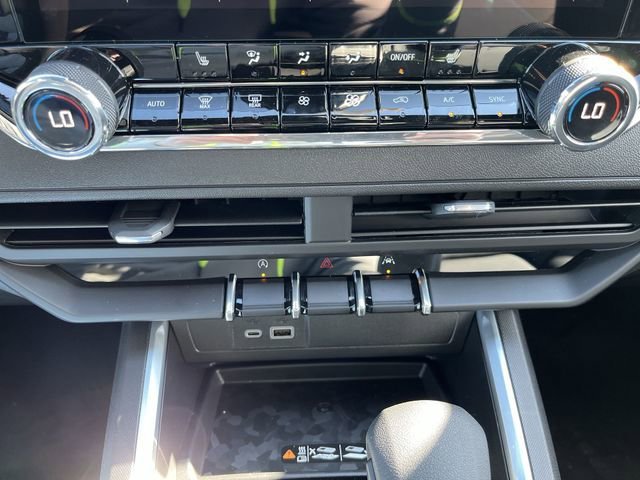 2026 Chevrolet Colorado Trail Boss Gray at Solomon Chevrolet
