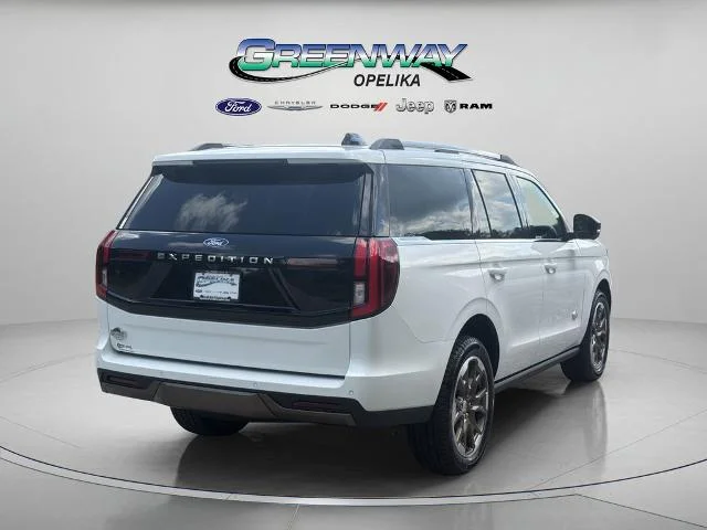 New 2026 Star White Metallic Tri-Coat Ford King Ranch® image 7