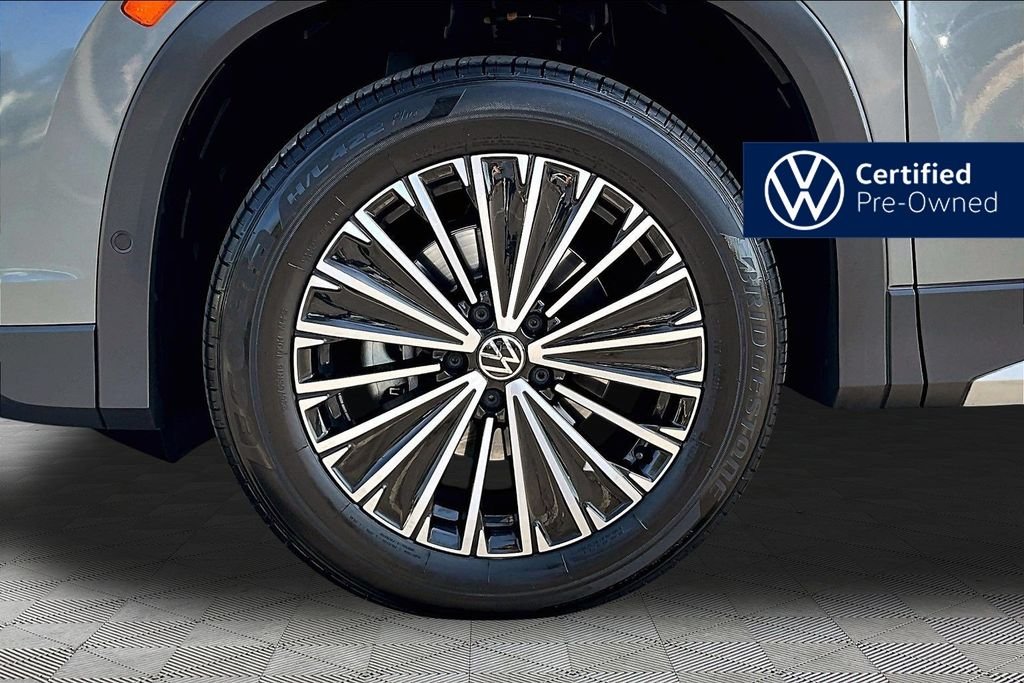 Certified Used 2025 Gray Volkswagen 2.0T S image 32