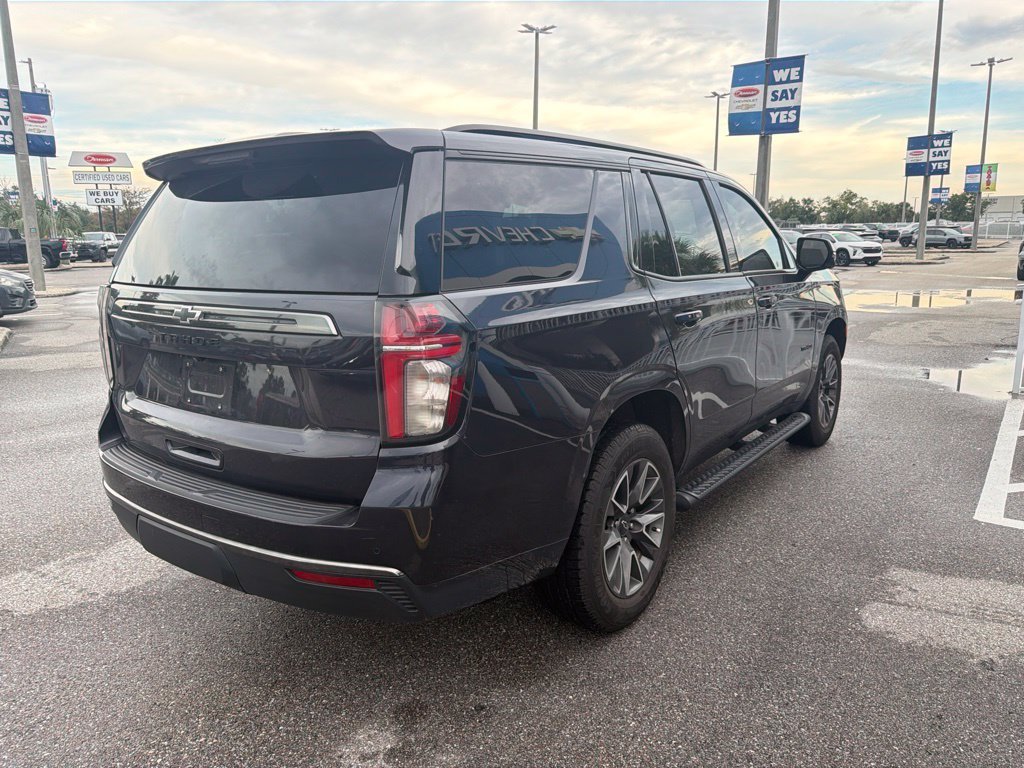 Used 2022 Gray Chevrolet Z71 image 12