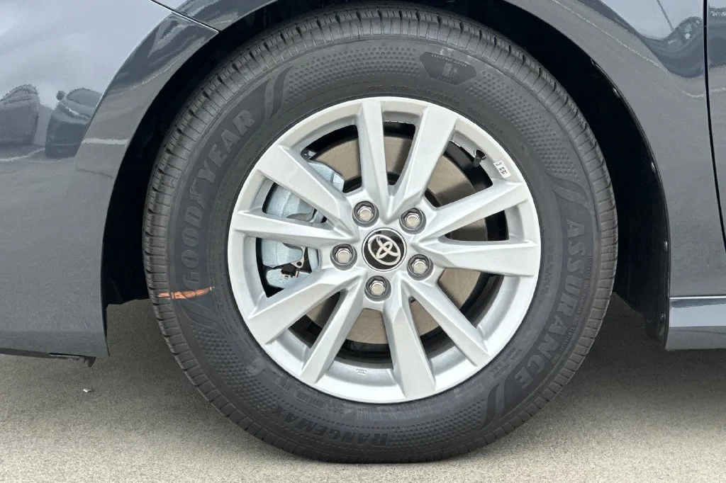 New 2026 Underground Toyota  LE image 28