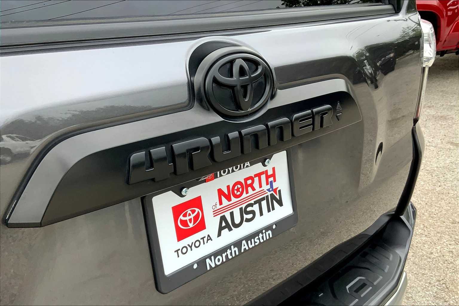 Used 2022 Magnetic Gray Metallic Toyota TRD Off Road Premium image 31