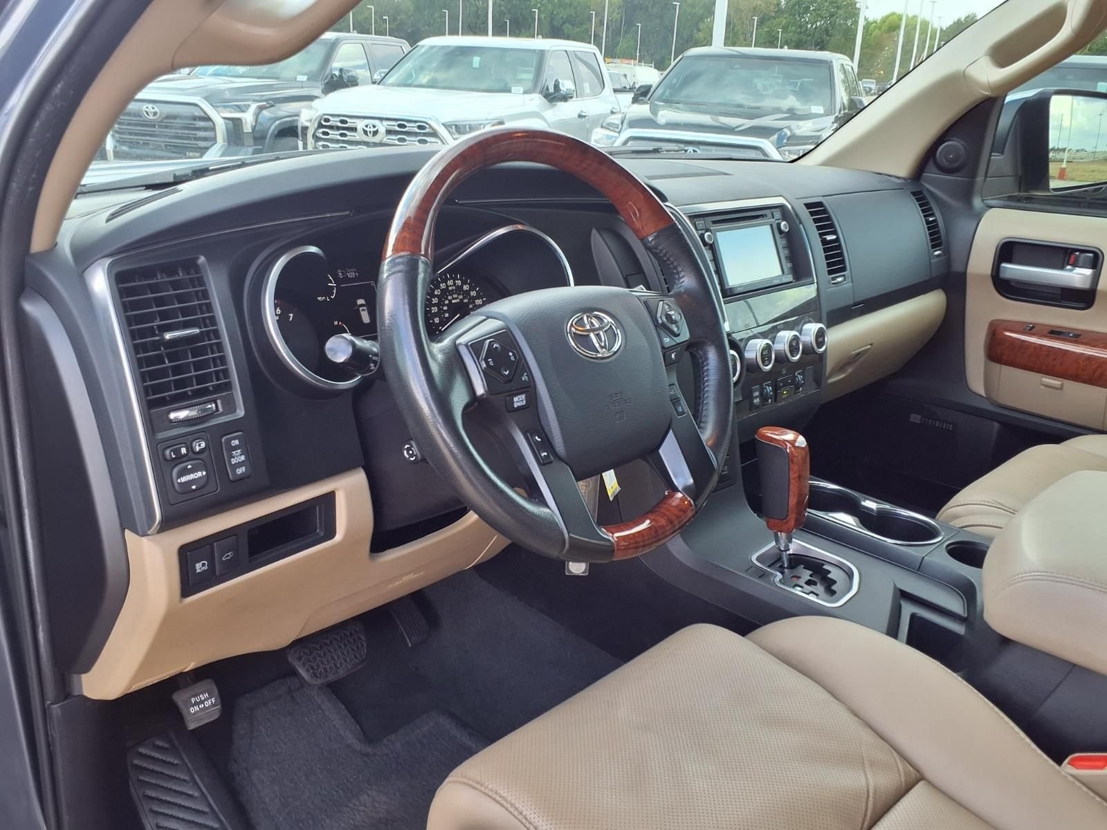 Certified Used 2019 Shoreline Mist Toyota Platinum image 8