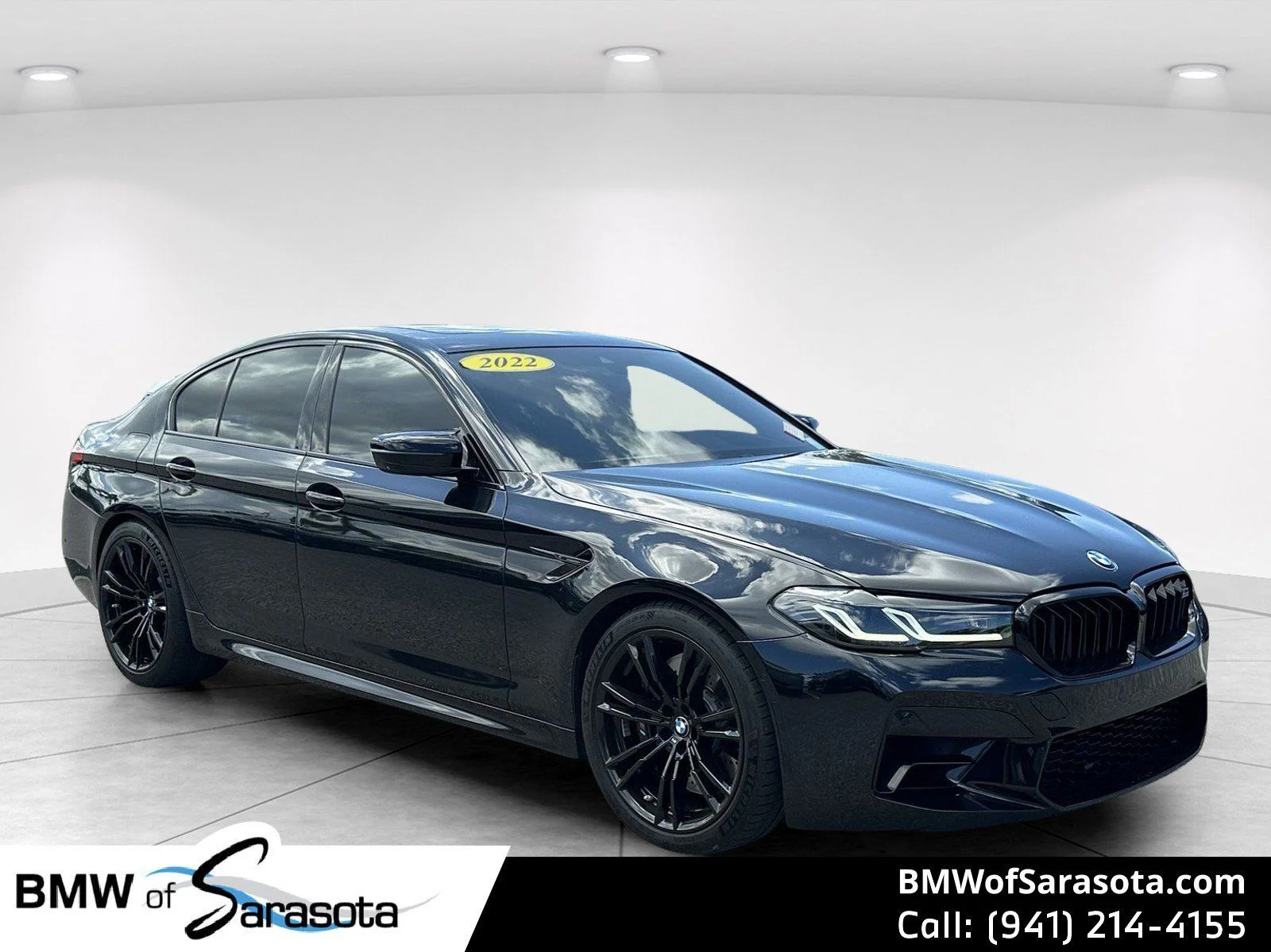 2022 BMW M5 -'s photo