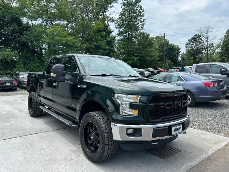 Used 2016 Green Ford XLT Pickup 4D 5 1/2 ft image 14